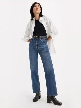 Levi’s Ribcage Straight Ankle Jeans | 24 x 27